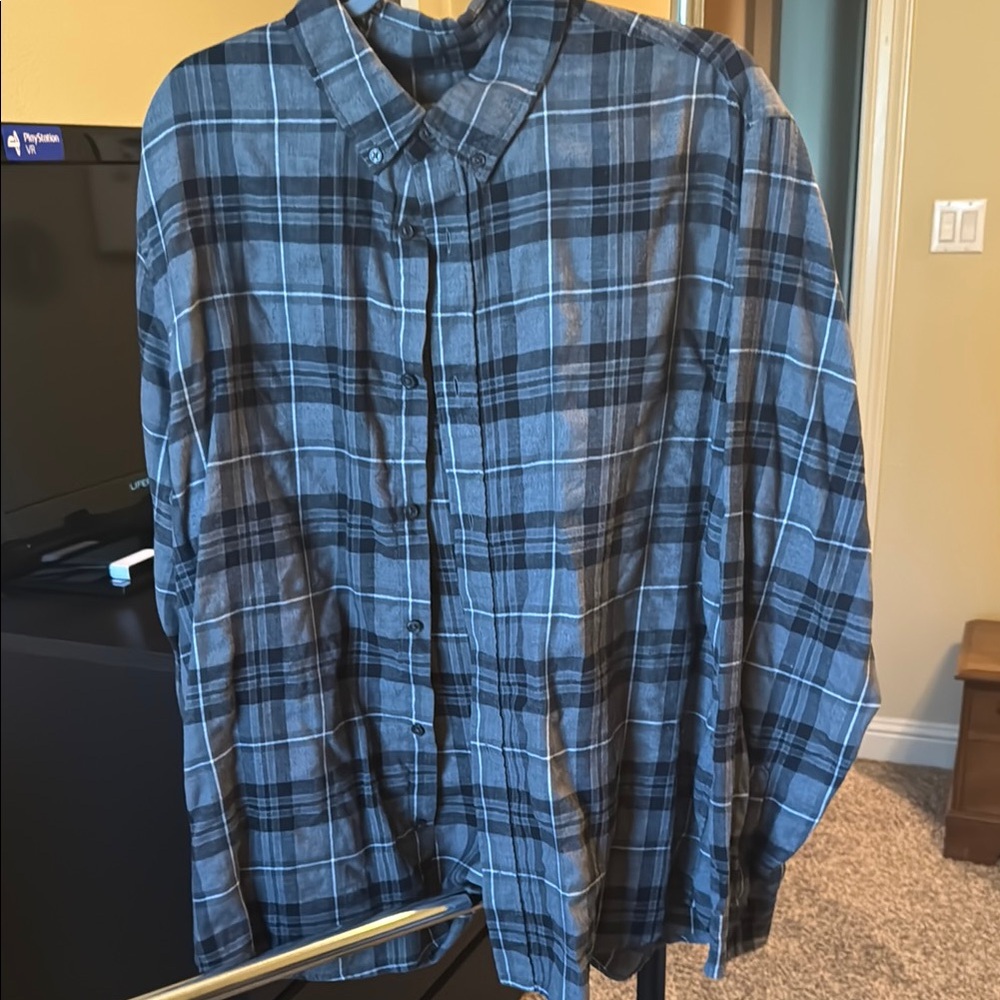 Black and White Flannel - Women’s